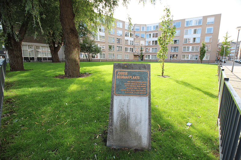 oudste Joodse_begraafplaats Rotterdam