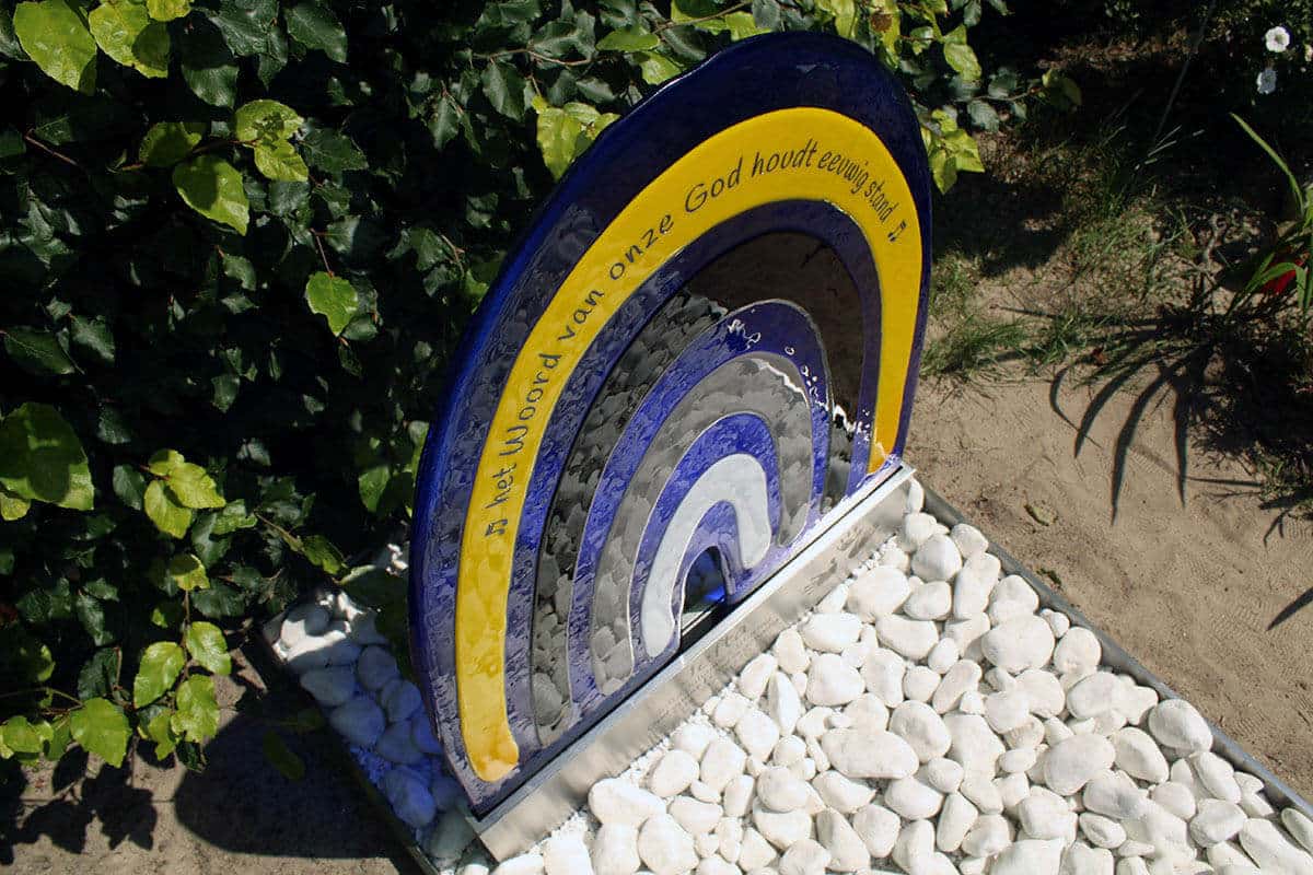 babygraf het Woord van onze God houdt eeuwig stand